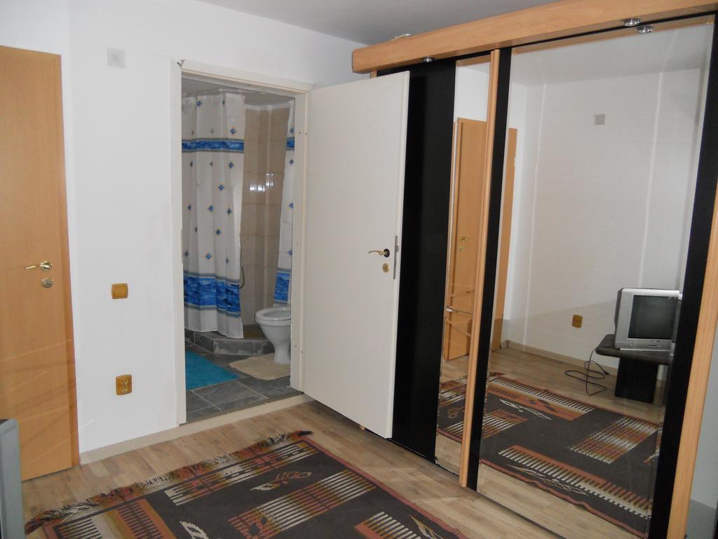 Cuibul Salamandrelor Hotel Sarmizegetusa Luaran gambar
