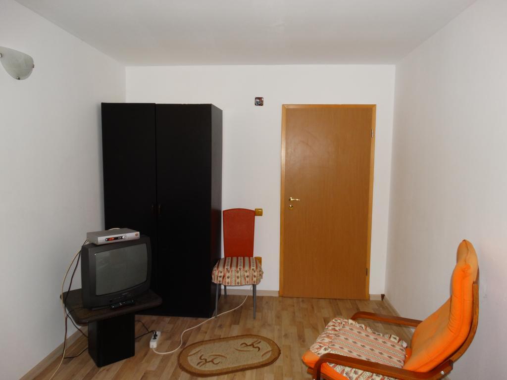 Cuibul Salamandrelor Hotel Sarmizegetusa Luaran gambar